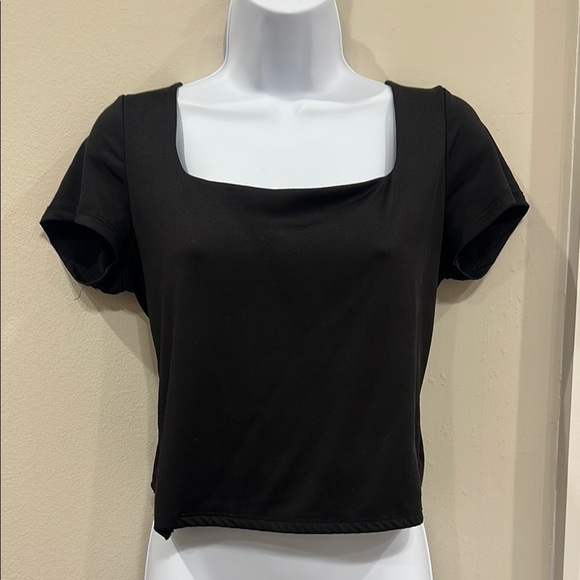 Classic Black Women's Top- large - Picture 1 of 5